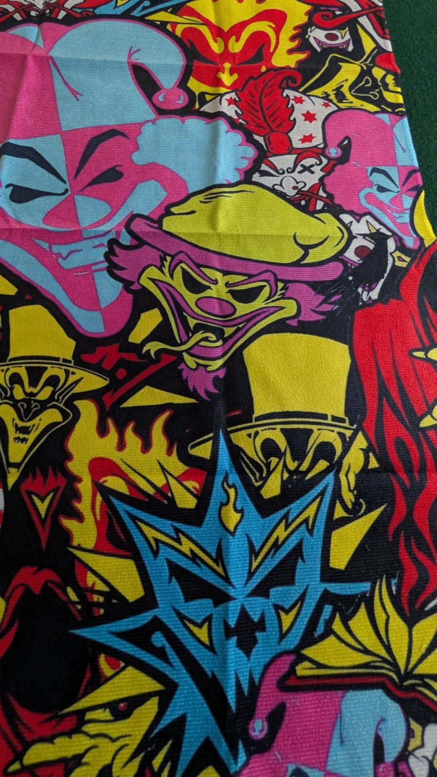 Insane Clown Posse ISP Joker Cards 20″ x 27″ Blacklight Flag/ Banner/Wall Art
