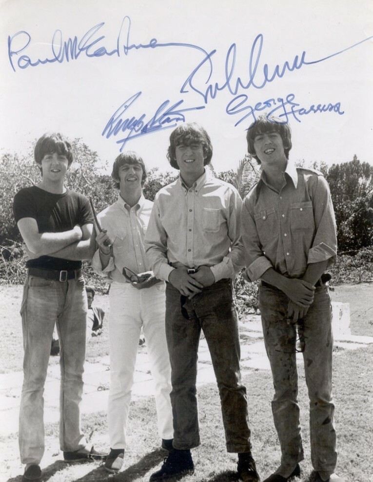 Beatles photo w/reproduction signature archival quality, 003