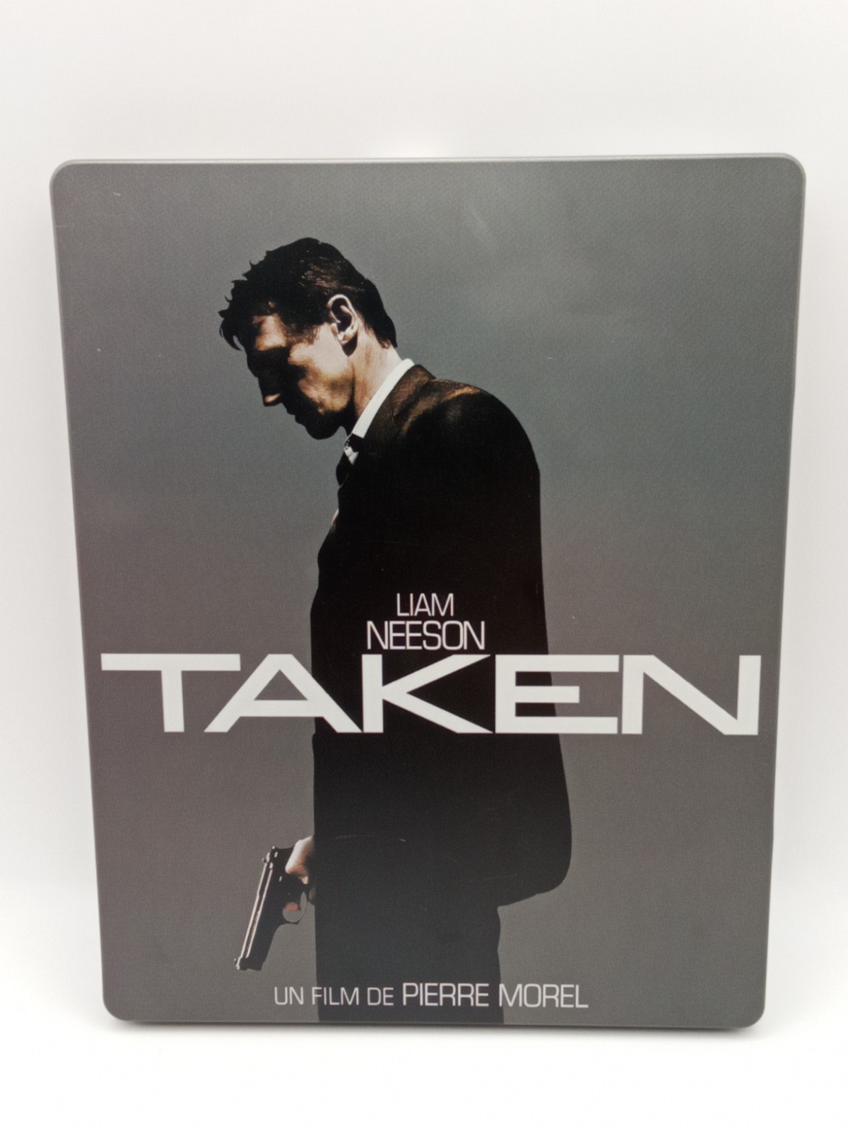 Taken Bluray Steelbook, French version Rare, Region B VG FREE SHIPPING