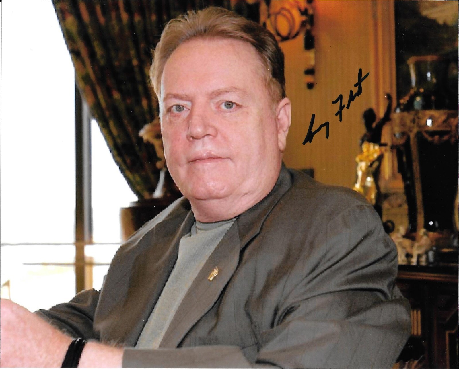 Larry Flynt signed color 8×10 photo **HUSTLER MAGAZINE**