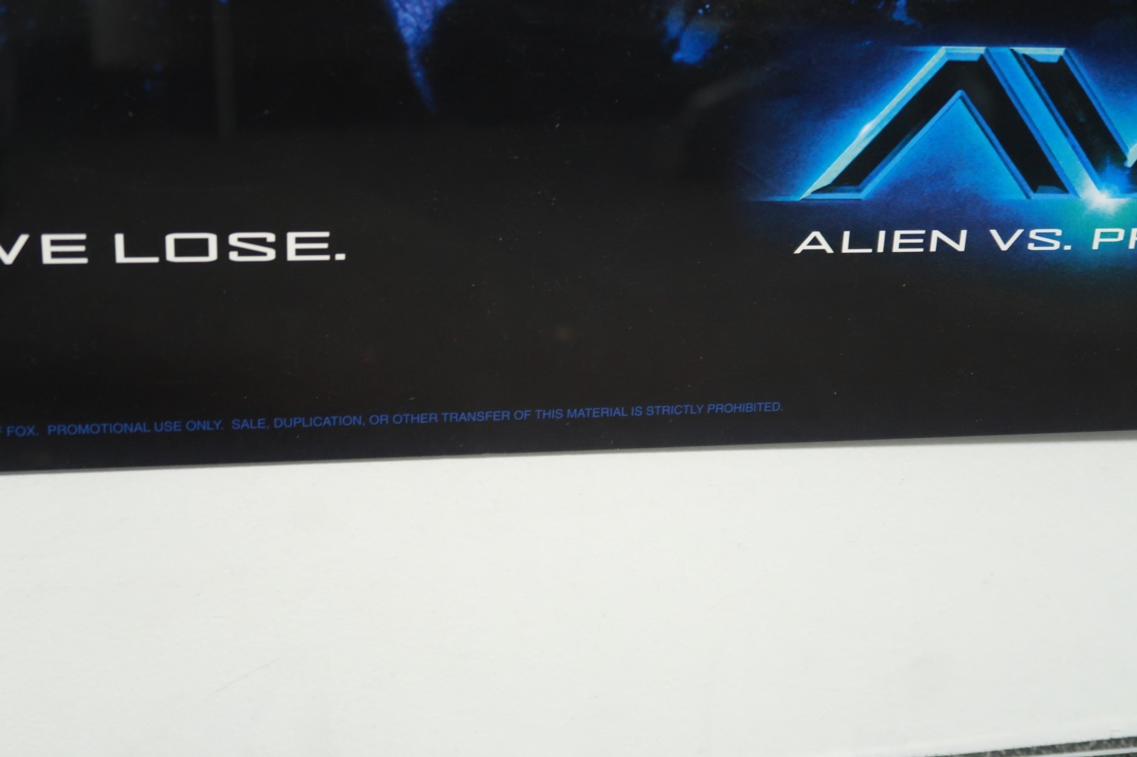AVP Alien vs. Predator Poster Version A 2003 One Sheet 27 x 40 Rolled Summer 04
