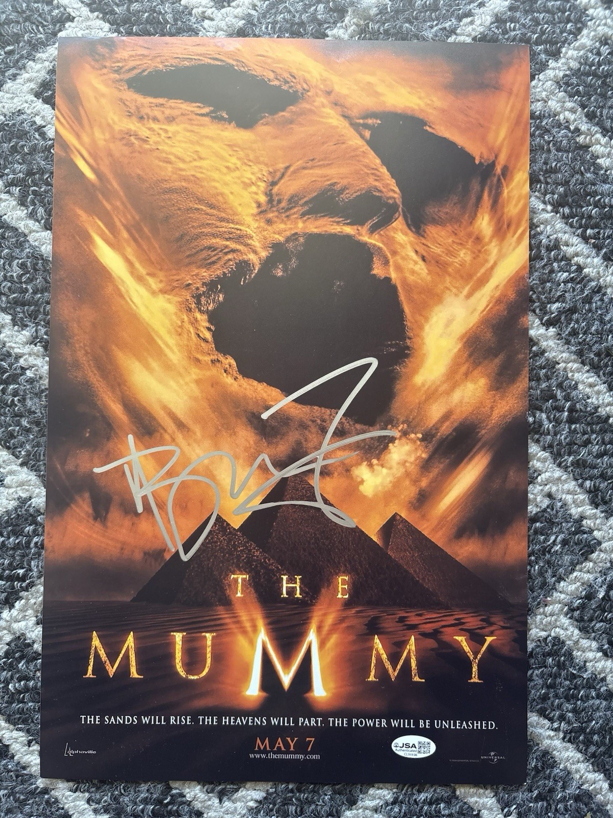 Brendan Fraser signed “THE MUMMY” 11×17 Photo AUTOGRAPHED JSA COA