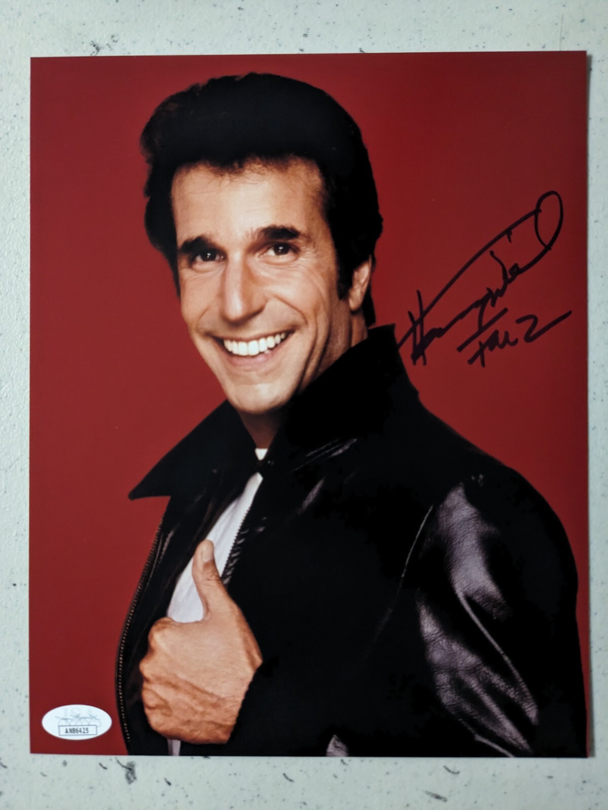 HENRY WINKLER Signed 8×10 Photo FONZ Happy Days Autograph JSA COA A