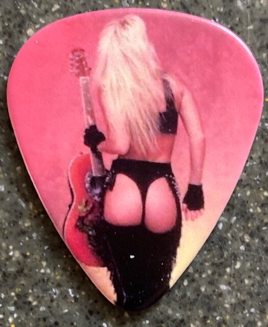 1 pair (2 picks) Lita Ford Authentics guitar pick picks Runaways Kiss Me Deadly