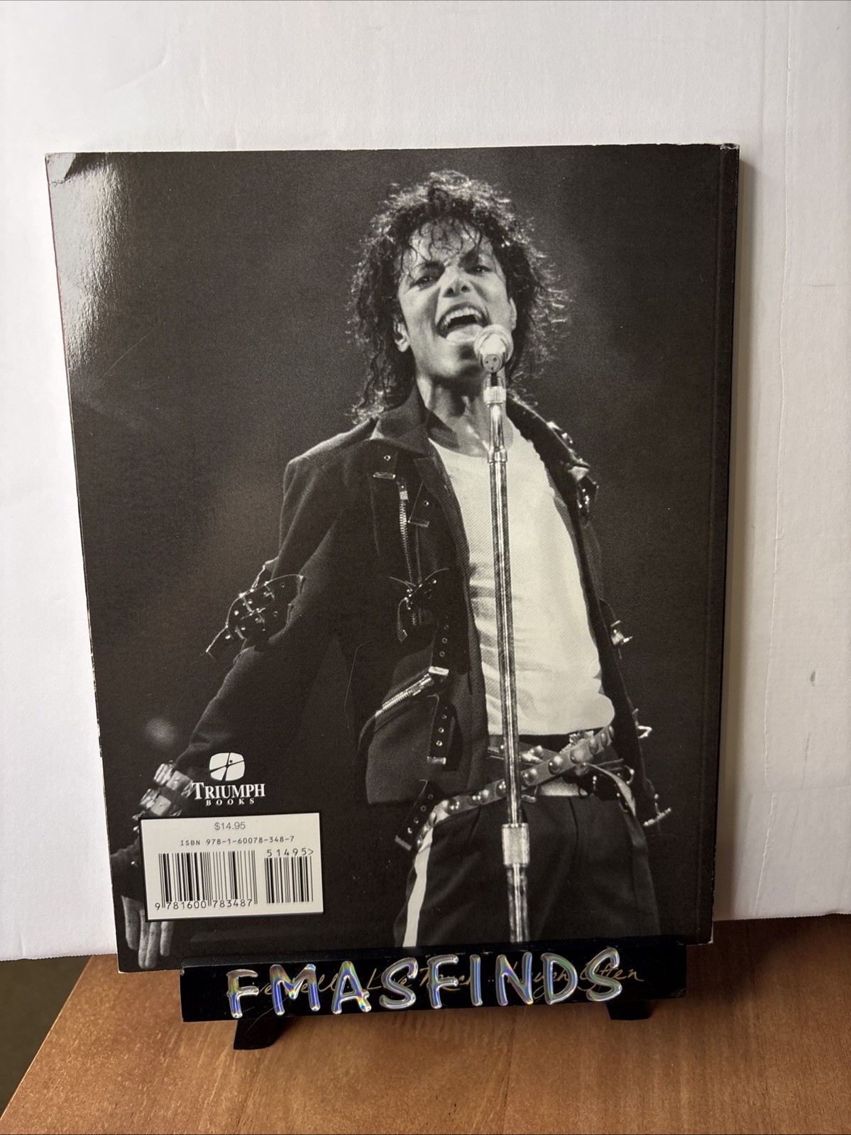 Y1 MICHAEL JACKSON A Tribute To An American Icon 126 Pages Magazine Book