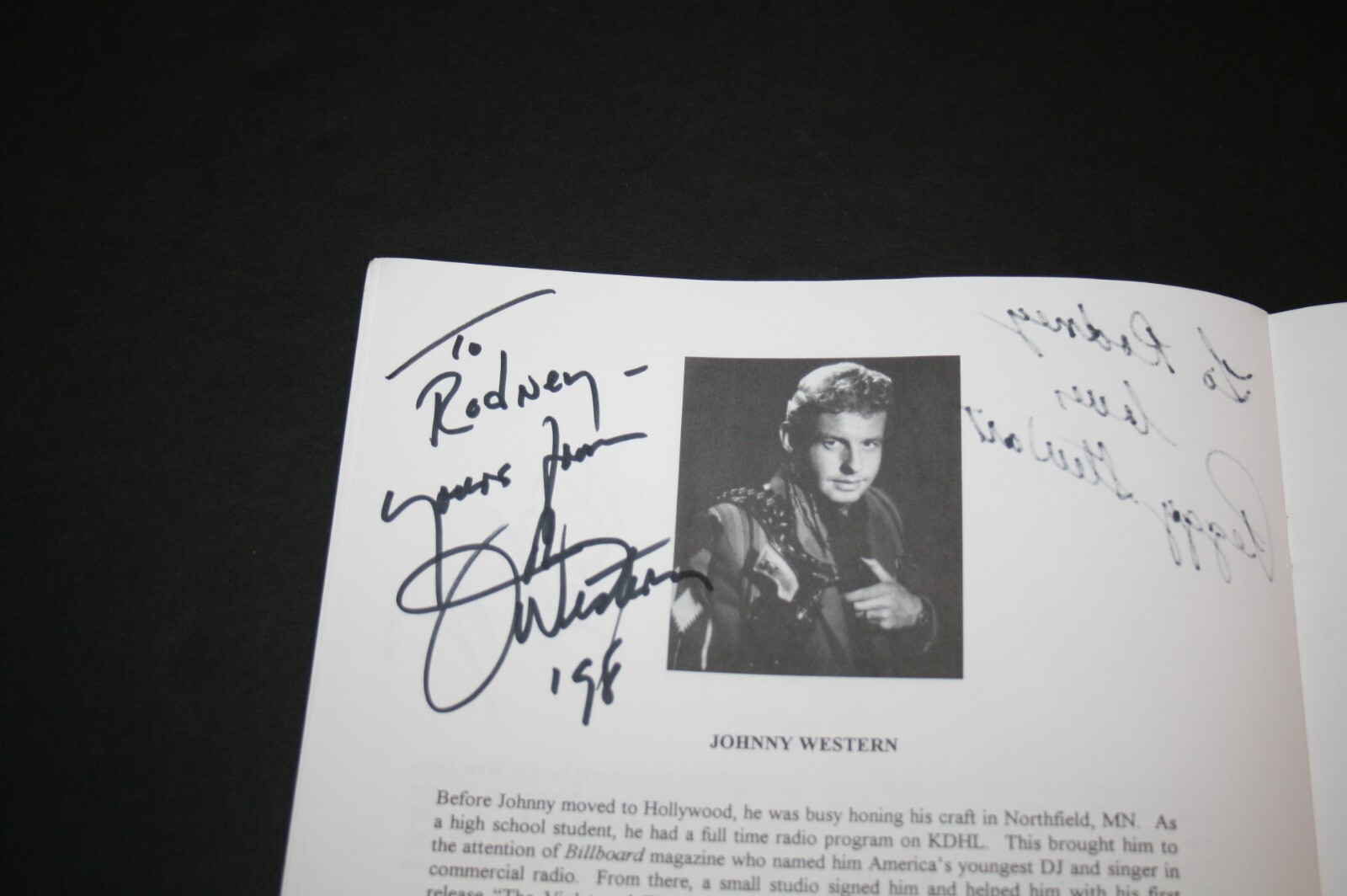 Western Film Fair 1998 Program With 11 Autographs ( Donna Douglas )
