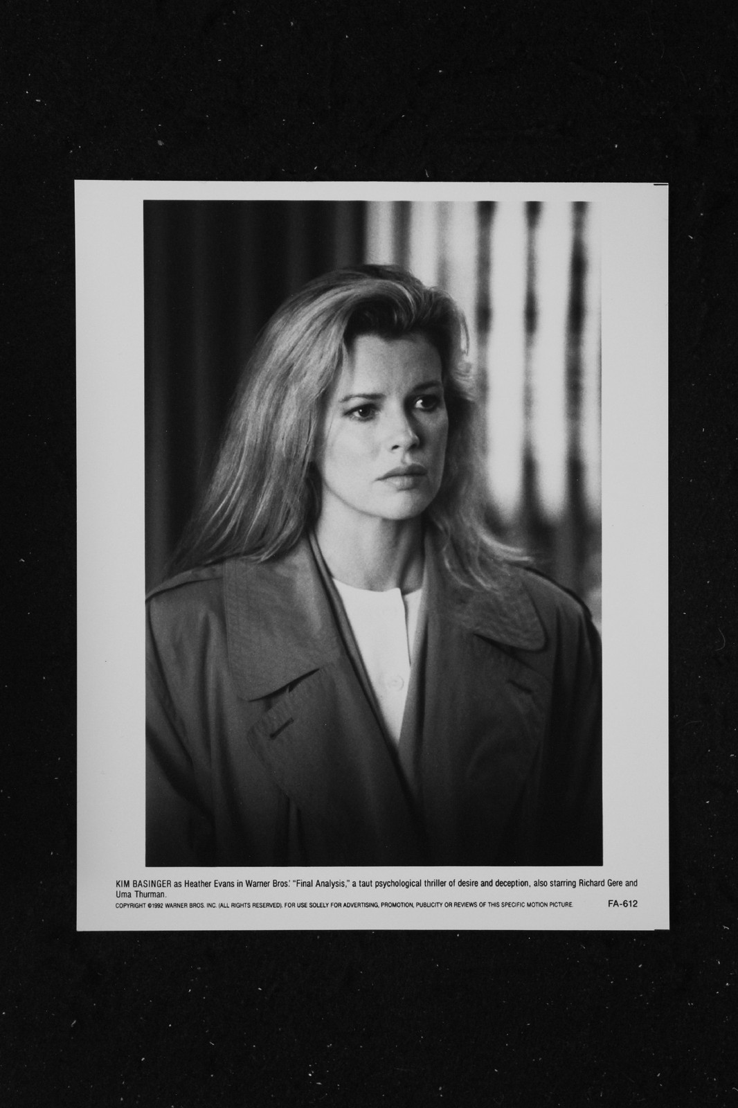 Kim Basinger – Signed Autograph Index Card & Movie Stills – L.A. Confidential