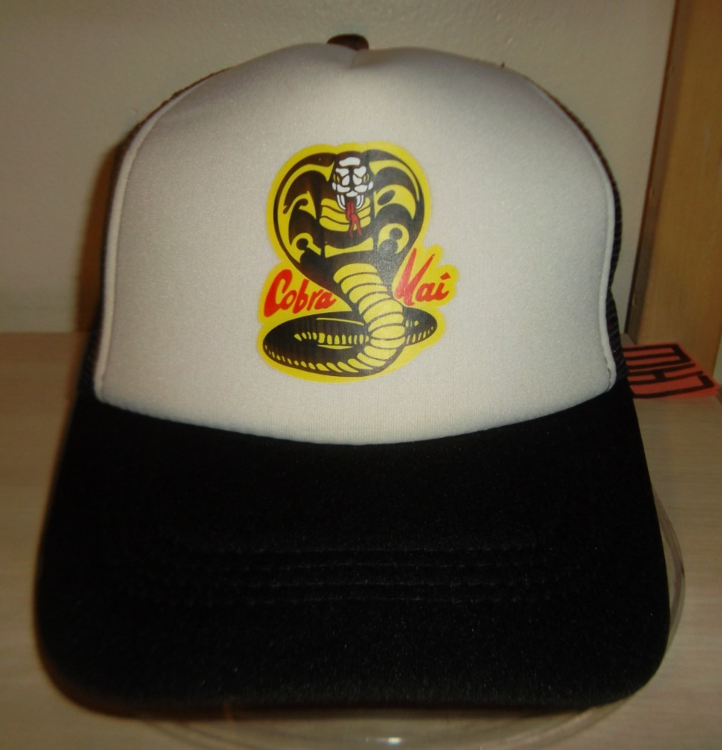 COBRA KAI BASEBALL CAP/HAT-SNAPBACK/BLACK-WHITE/MESH/”NO MERCY” KARATE KID/NEW!