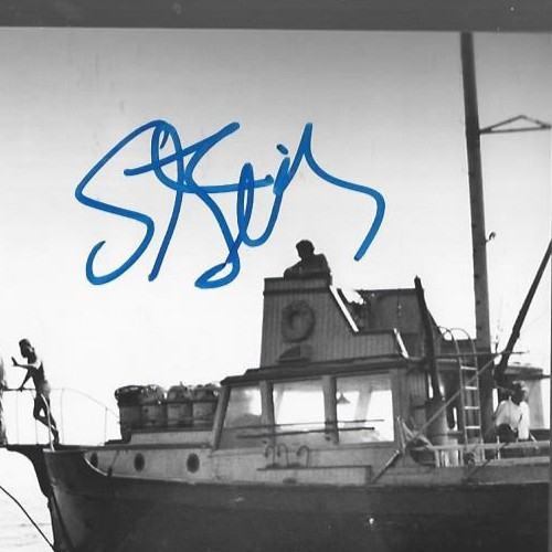 Original hand signed 8 x 10 photo by Steven Spielberg “Jaws”