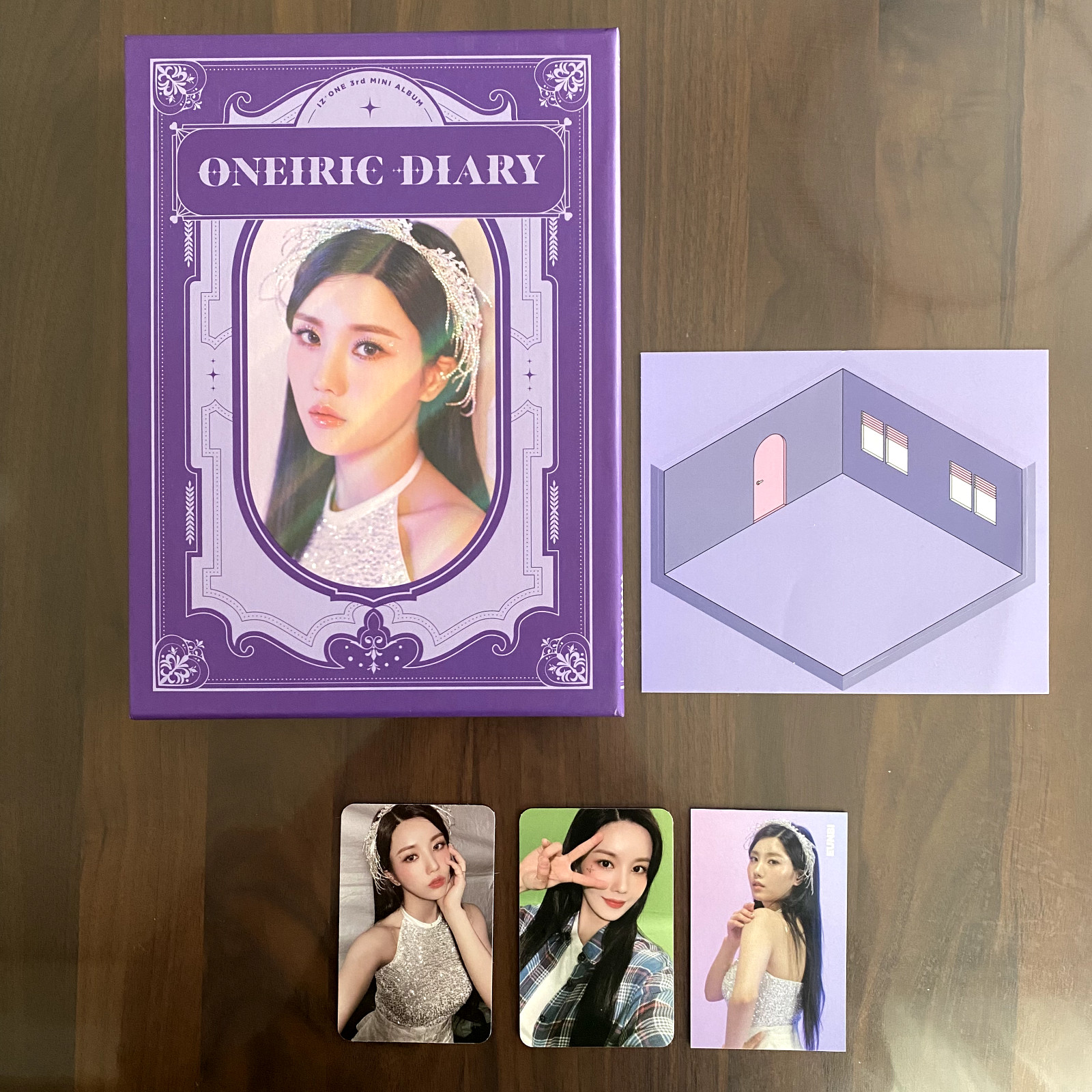 iz*one 3rd Mini Album oneiric diary Eunbi set Oneiric ver. + 3 photo cards IZONE
