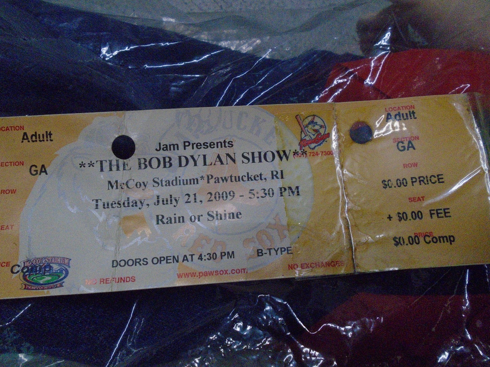 Willie Nelson Doll w/ Bob Dylan Concert Tix McCoy Stadium 2009