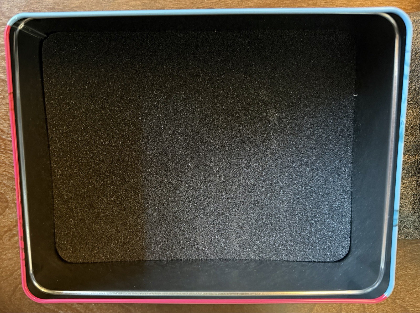 Official Grateful Dead Smoke Tin Storage Case Empty Skull Logo Smoxy Foam Insert