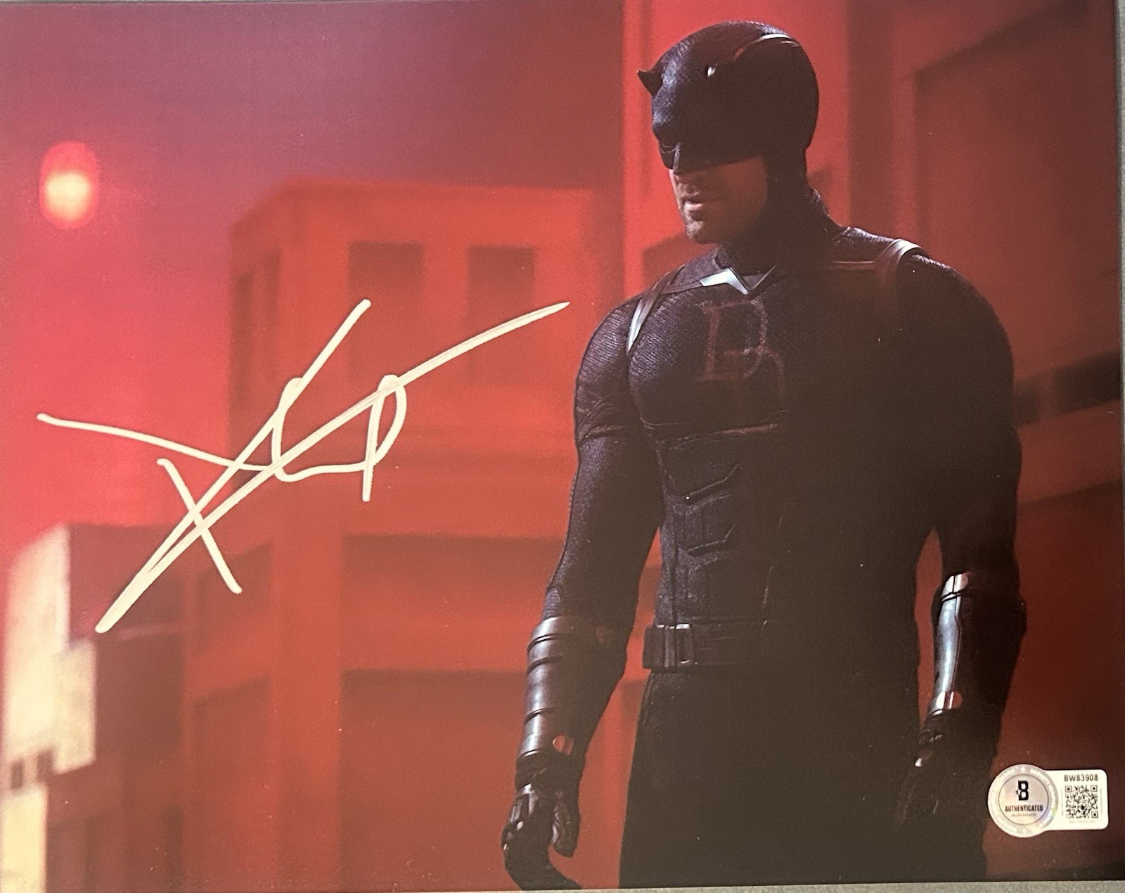 CHARLIE COX SIGNED DAREDEVIL BORN AGAIN 8×10 AUTOGRAPH BECKETT BAS COA MARVEL