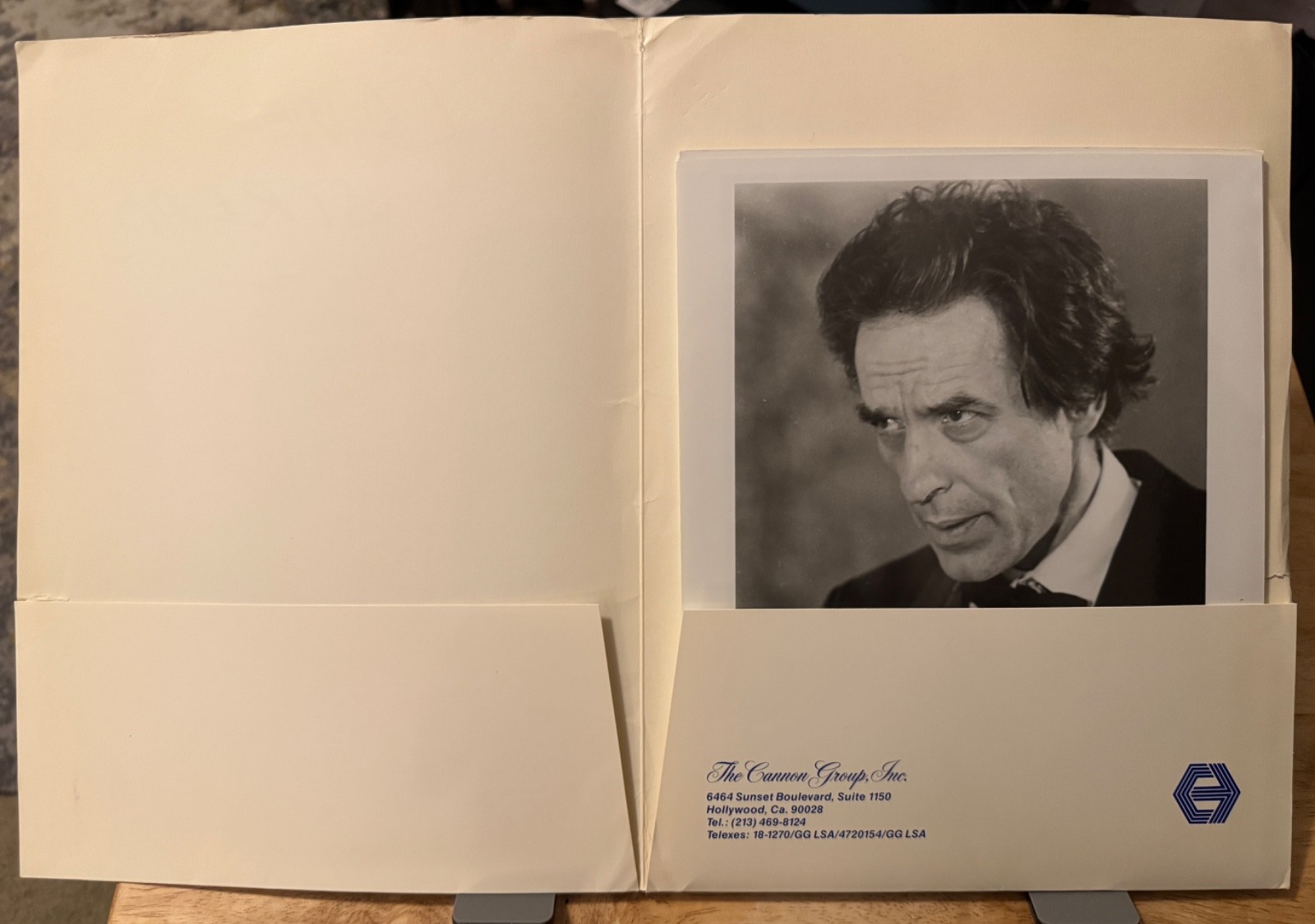 LOVE STREAMS 1984 Press Kit – Folder and 10 B&W Promo Photos – Cannon Films