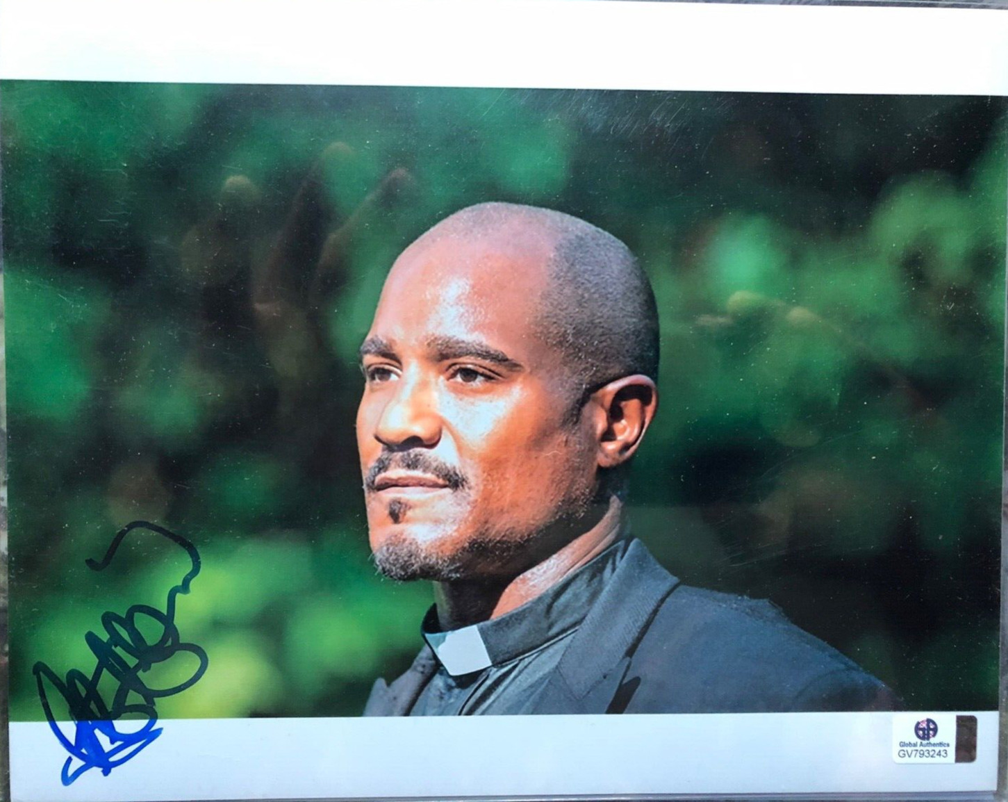Seth Gilliam (Gabriel) The Walking Dead Signed Auto GA Authenticated 8×10 Photo