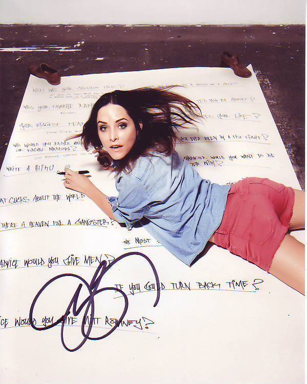 Jenny Mollen Signed Autographed 8×10 Photograph ( Wife of Jason Biggs )