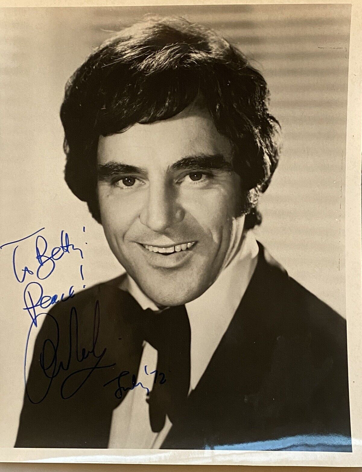 Anthony Newley Signed Dated July 1971 Autographed Photograph 8 x10 “Candy Man”