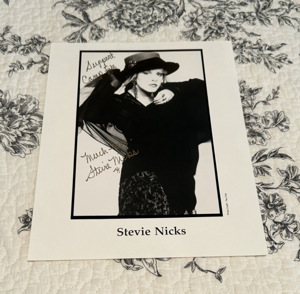 STEVIE NICKS (Fleetwood Mac) Signed 8×10″ Autograph Authentic GENUINE