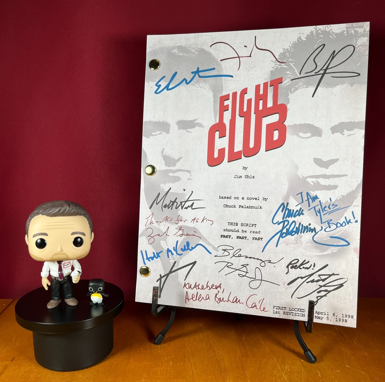 Fight Club Script Signed- Autograph Reprints- 149 Pages- Brad Pitt