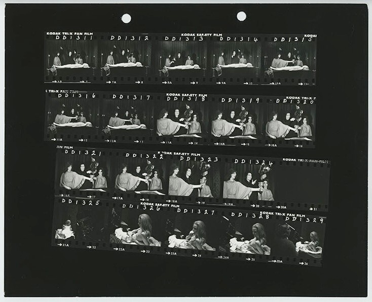 1973 Orig UK Contact Sheet Satanic Rites Of Dracula Peter Cushing Devil Worship