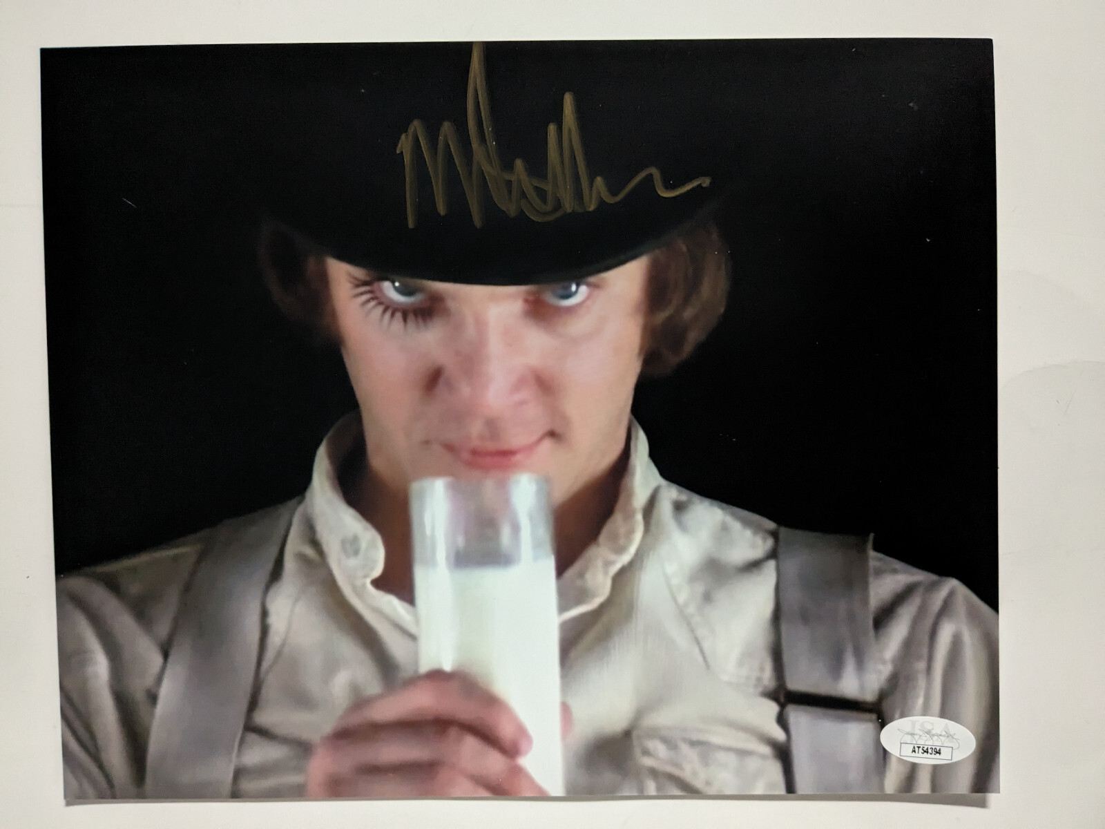 MALCOLM MCDOWELL Signed 8×10 PHOTO Clockwork Orange Autograph JSA COA
