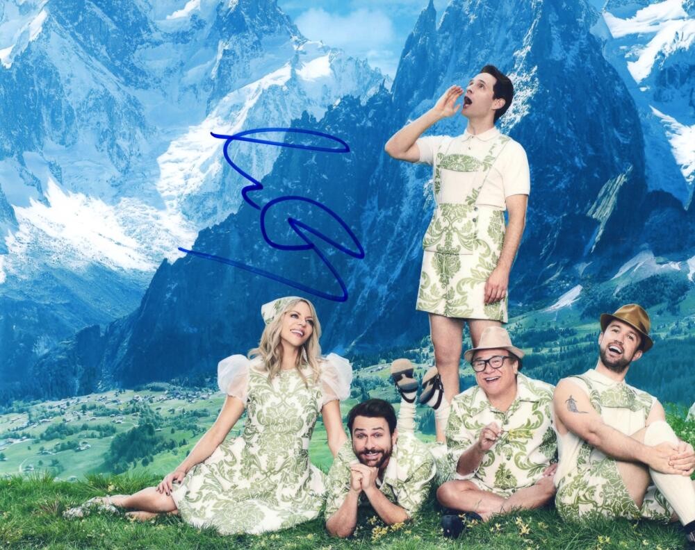 Charlie Day Signed Autograph 8×10 Photo – Always Sunny in Philadelphia Kelly