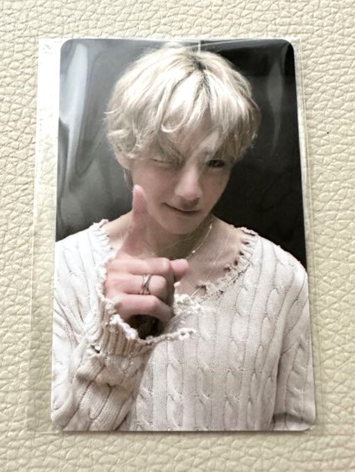 BTS V Taehyung LAYOVER Weverse Shop Special POB PVC Official Photo Card PC dd