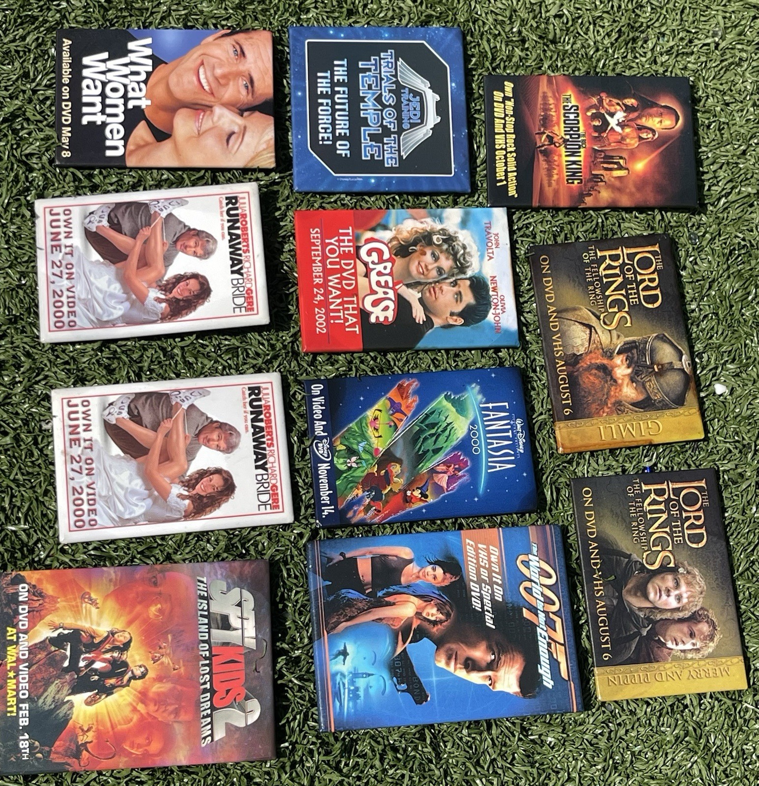Lot of 11 Vintage Movie Promo Pins – Lord of the Rings, Spy Kids 2, Grease, 007
