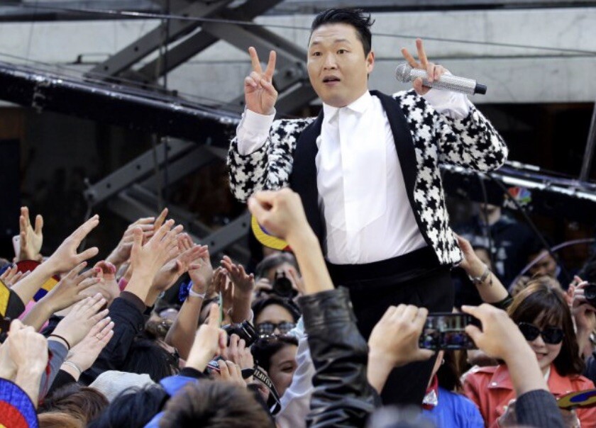 PSY PERFORMS AT THE TODAY SHOW PLAZA – MAY 3, 2013 – LAMINATE
