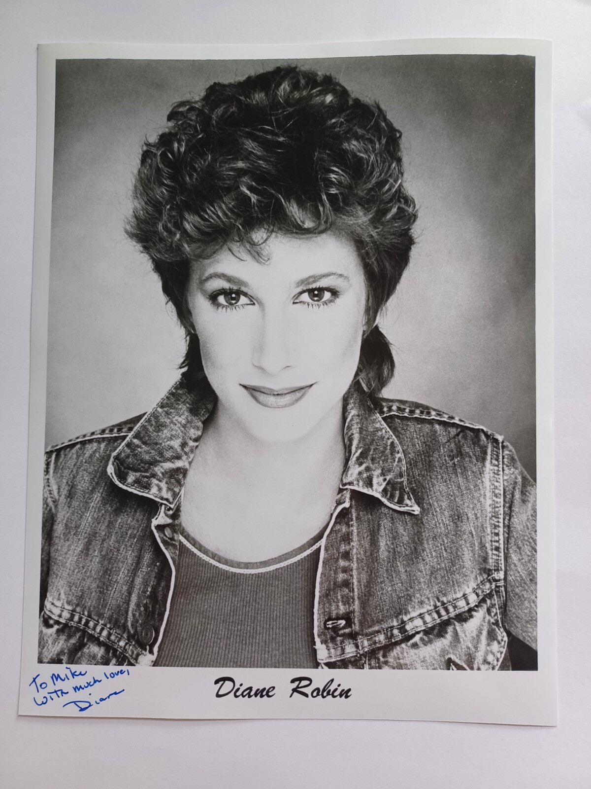 Diane Robin Signed 8″ x 10.25″ Photo – RoboCop, Adventures in Babysitting – B