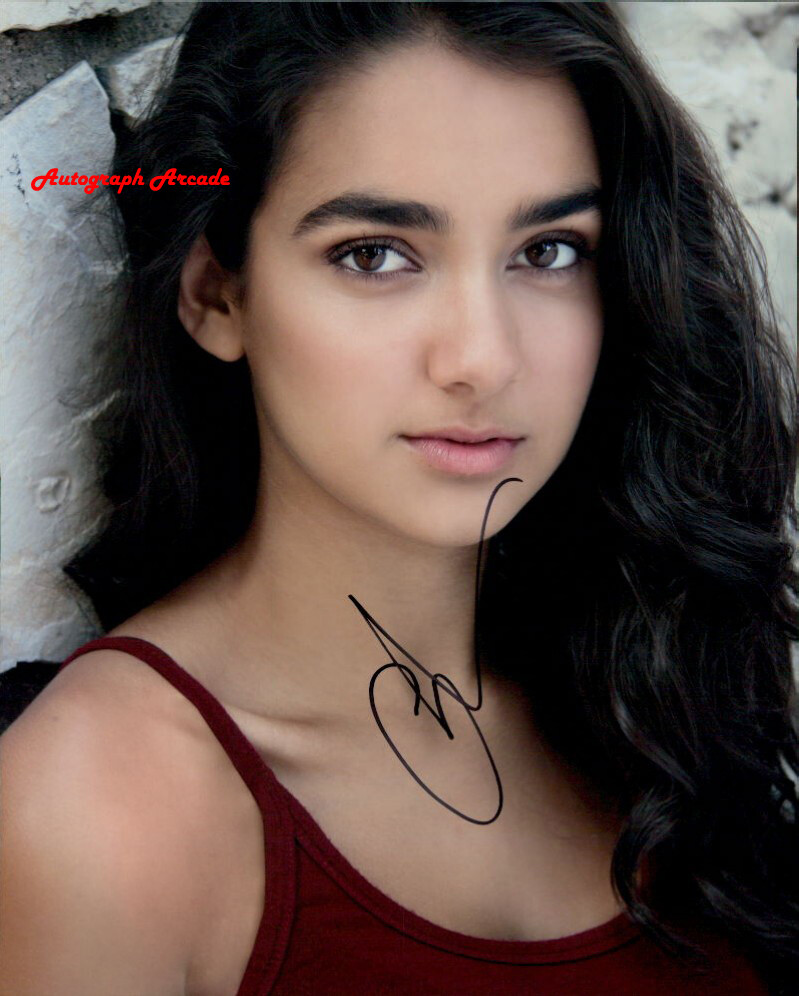 GERALDINE VISWANATHAN Miracle Worker Signed Original Autographed Photo 8×10 COA