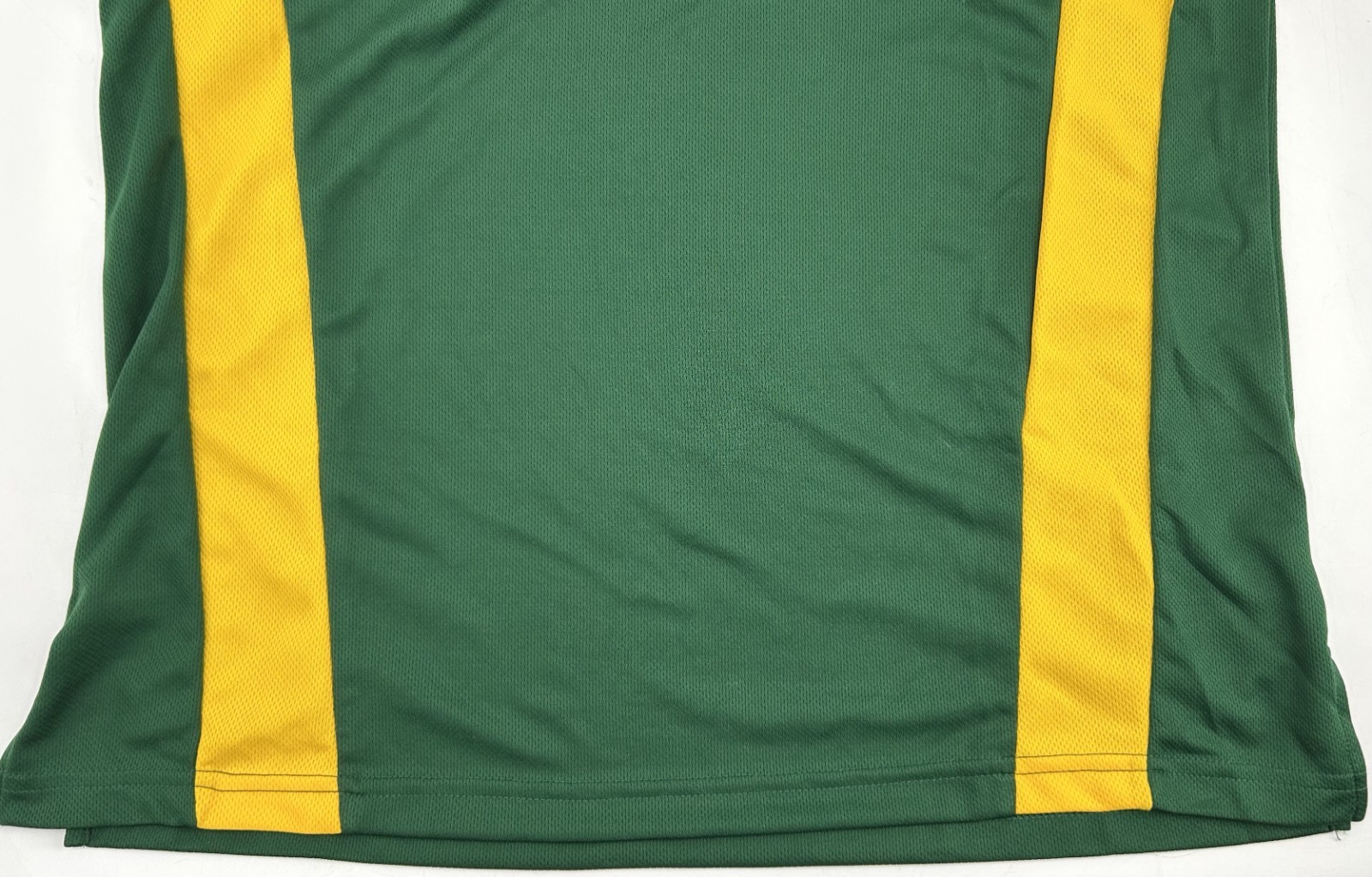 Famous Nathan’s Hot Dogs Employee T-Shirt MENS M – USED IN MR ROBOT SHOW