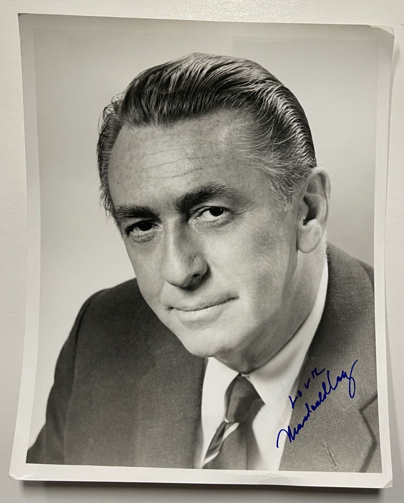Macdonald Carey (d. 1994) Signed Autographed Vintage Glossy 8×10 Photo