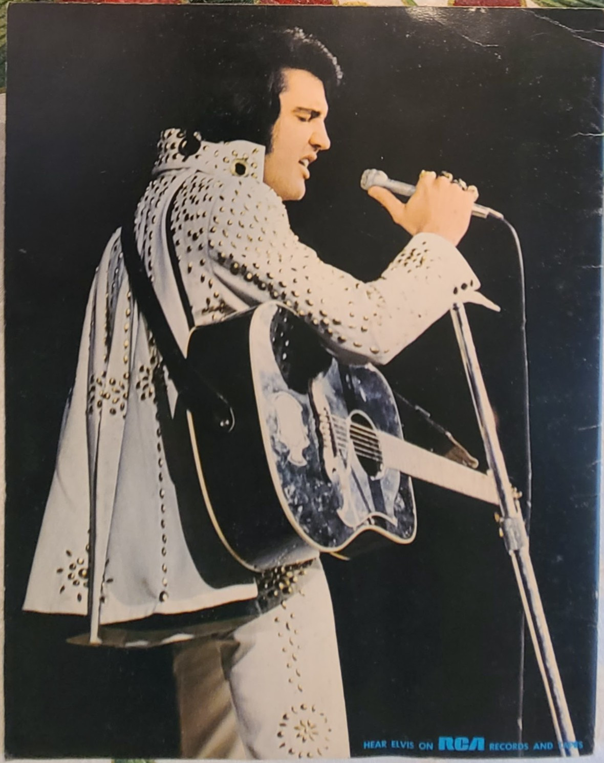 Vintage Elvis Presley Tour Photo Album – 18‑Image 1970s Concert Souvenir RCA