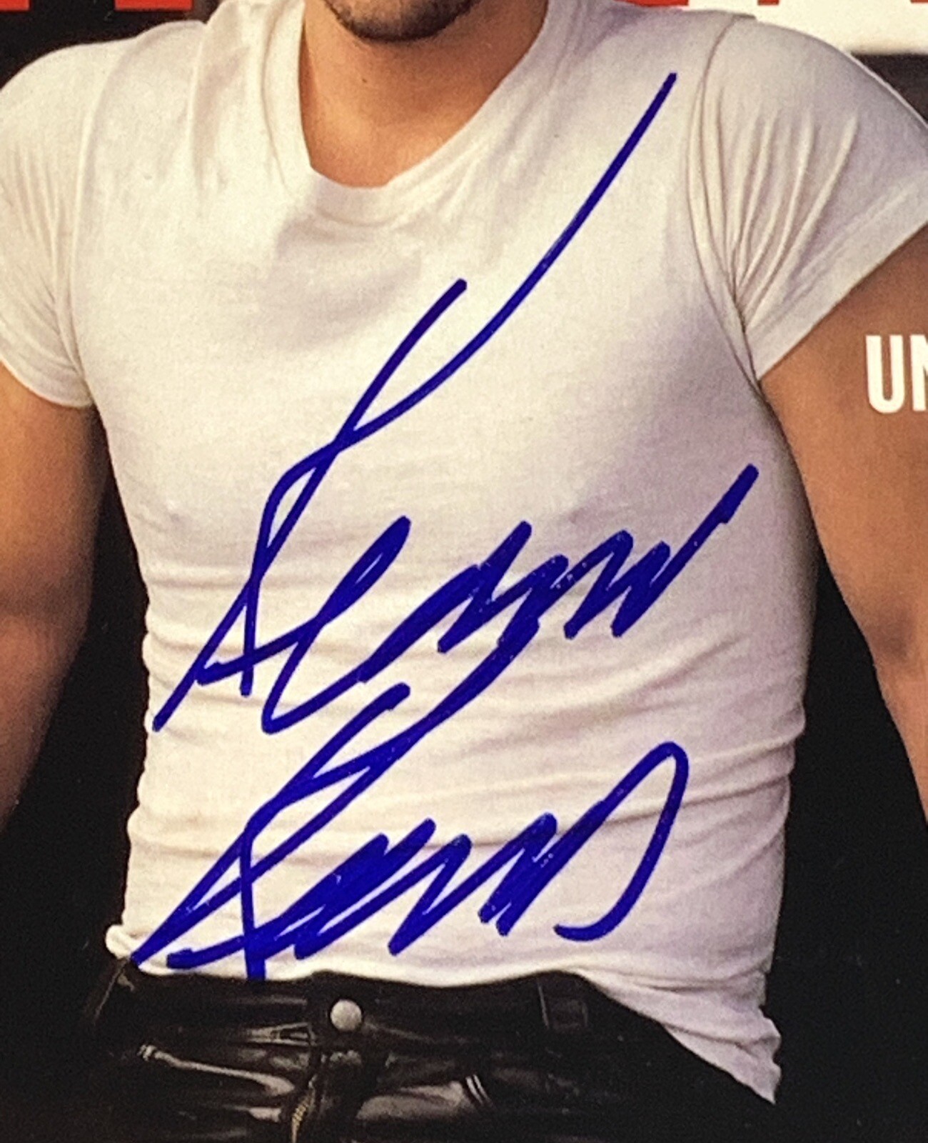 Keanu Reeves signed Magazine Vanity Fair 1995 young photo beckett coa