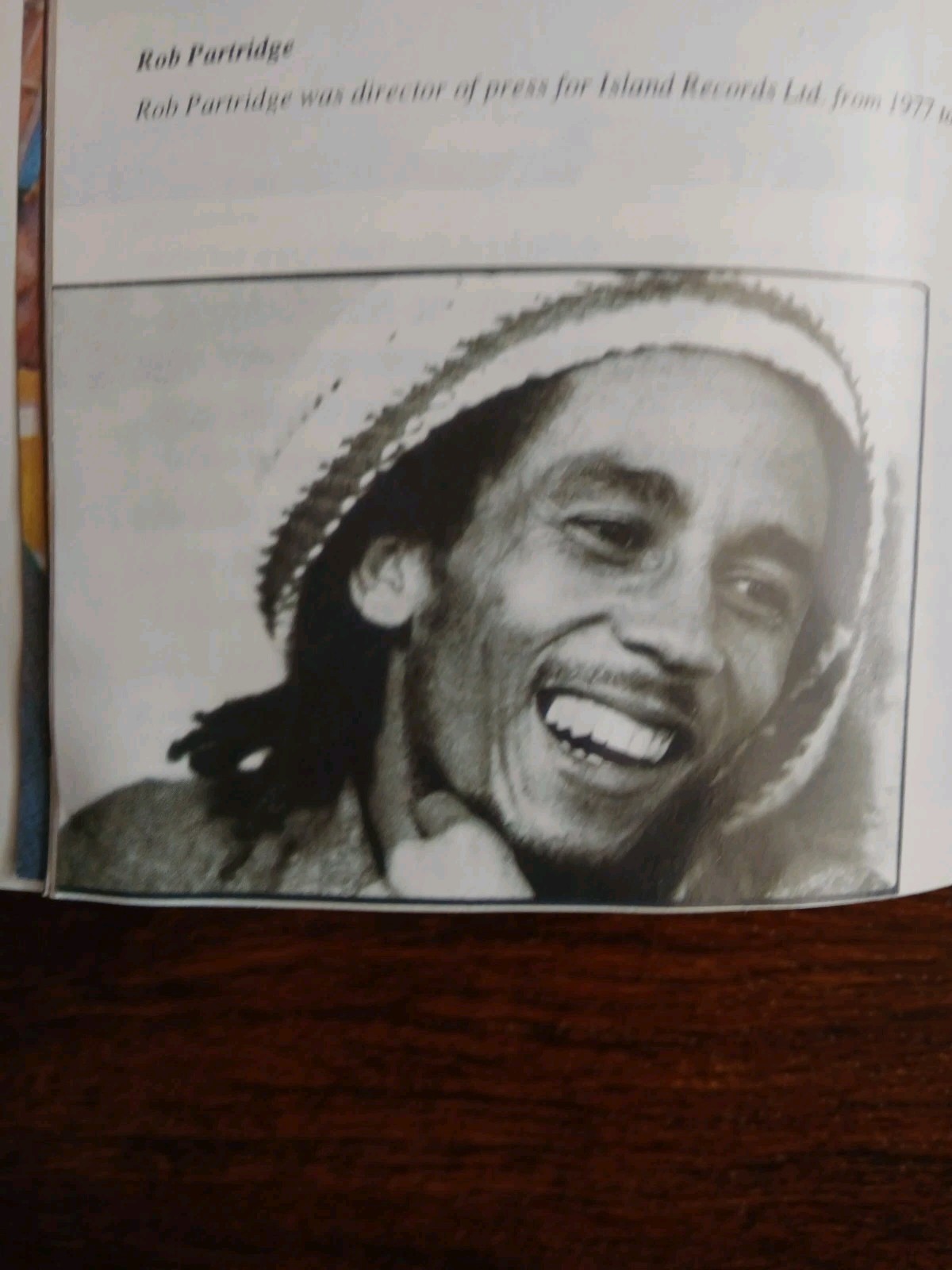 🔥🎶Bob Marley – Catch A Fire The Life of Bob Marley and Songs Of Freedom Books