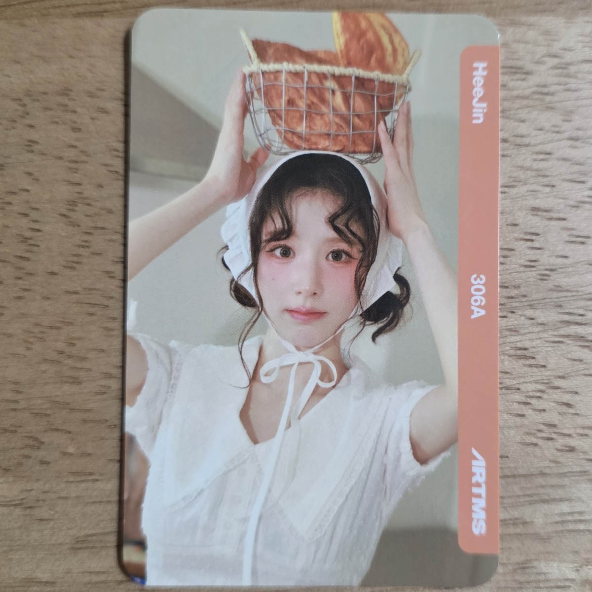 [Not Scanned] Hee Jin Official Photocard 306A Double E01 Artms Genuine Kpop