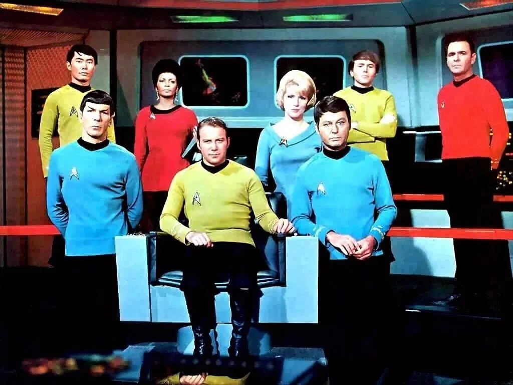 Star Trek Cast Posing 8×10 Picture Celebrity Print