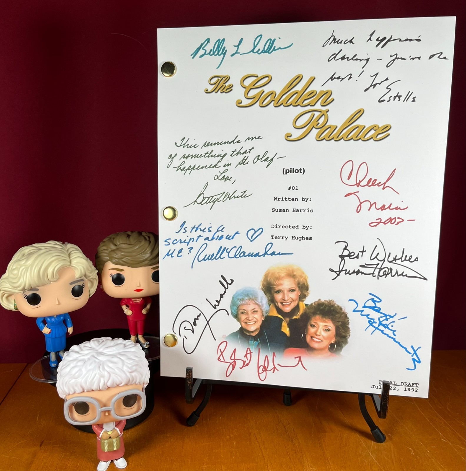 Golden Palace Pilot Script Signed- Autograph Reprints- Golden Girls Spin-Off