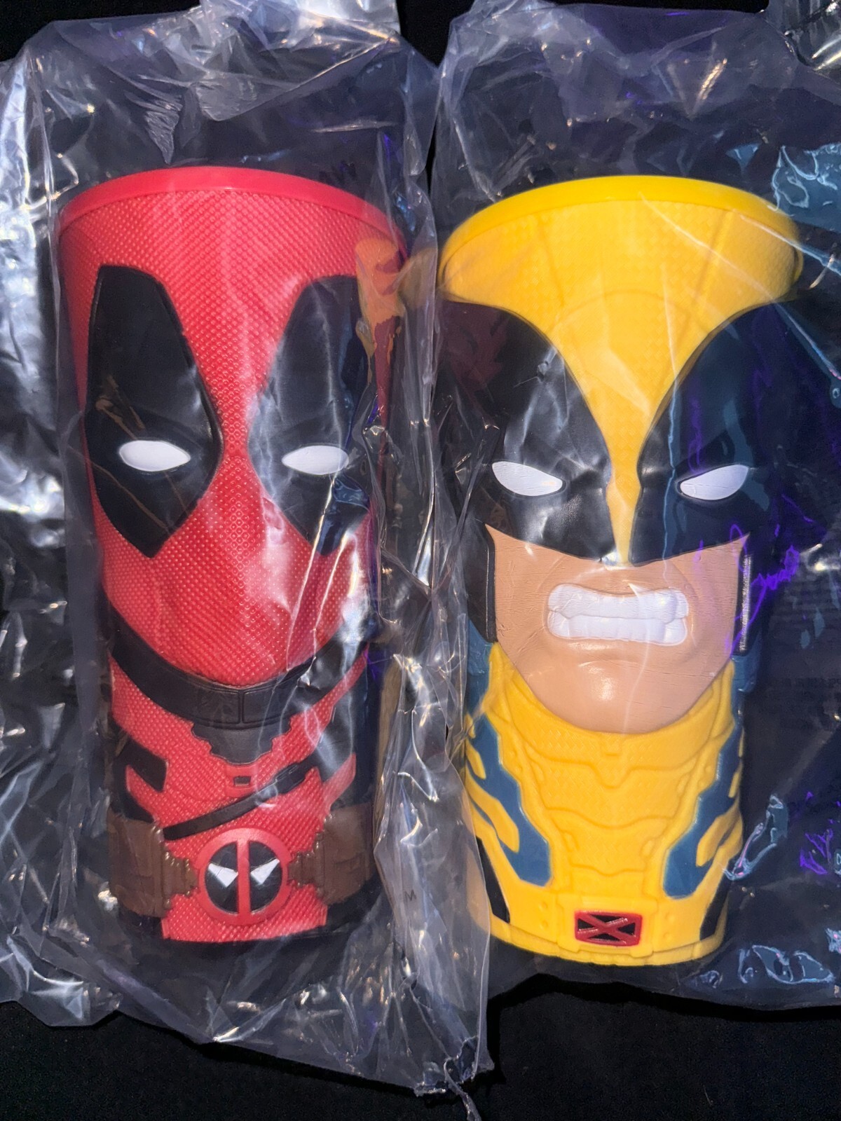 AMC Deadpool & Wolverine Set of 2 32oz Silicone Grippr Cups 2024 New