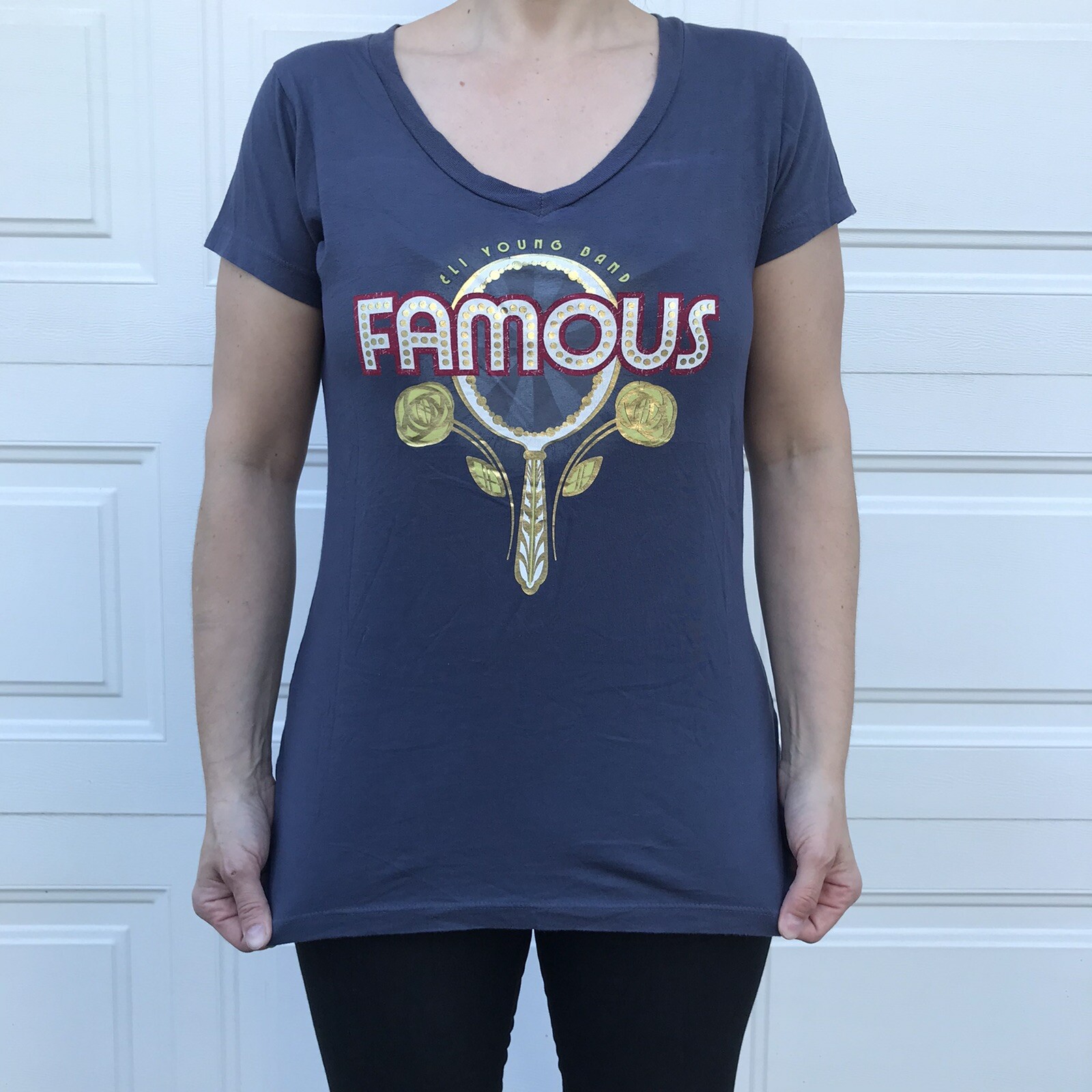 ELI YOUNG BAND FAMOUS t shirt country music concert tee v-neck super thin L