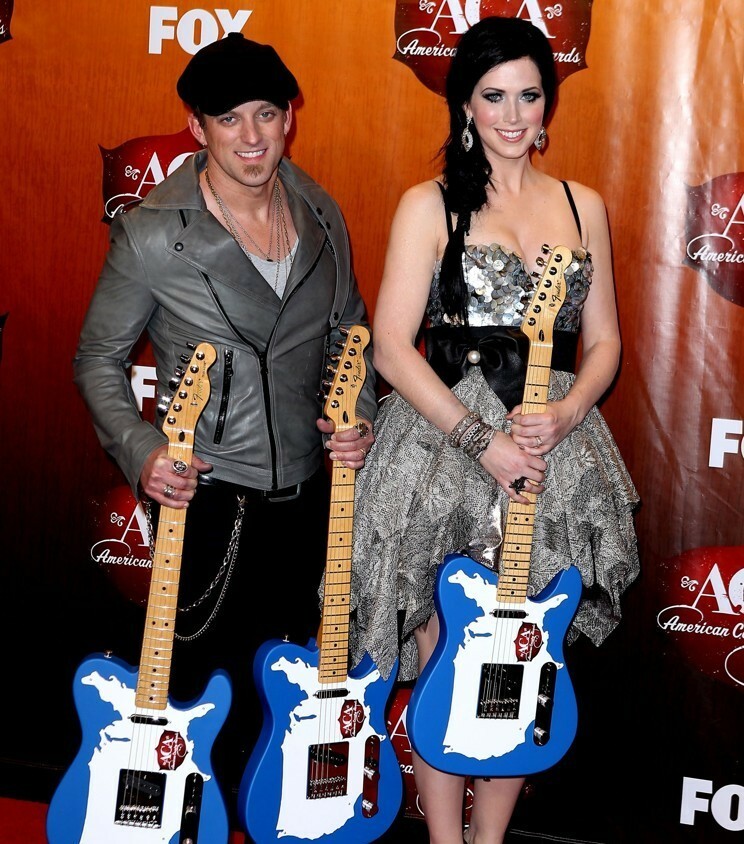 Thompson Square 8X10 Glossy Photo Picture TS2