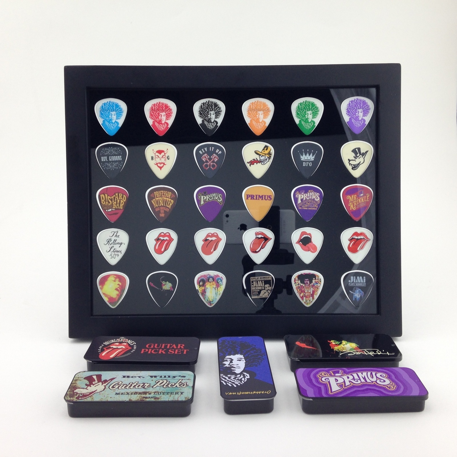 PLECTRUM SPECTRUM™ 8″ x 10″ Guitar Pick Display – BLACK 30 – FRAME INCLUDED