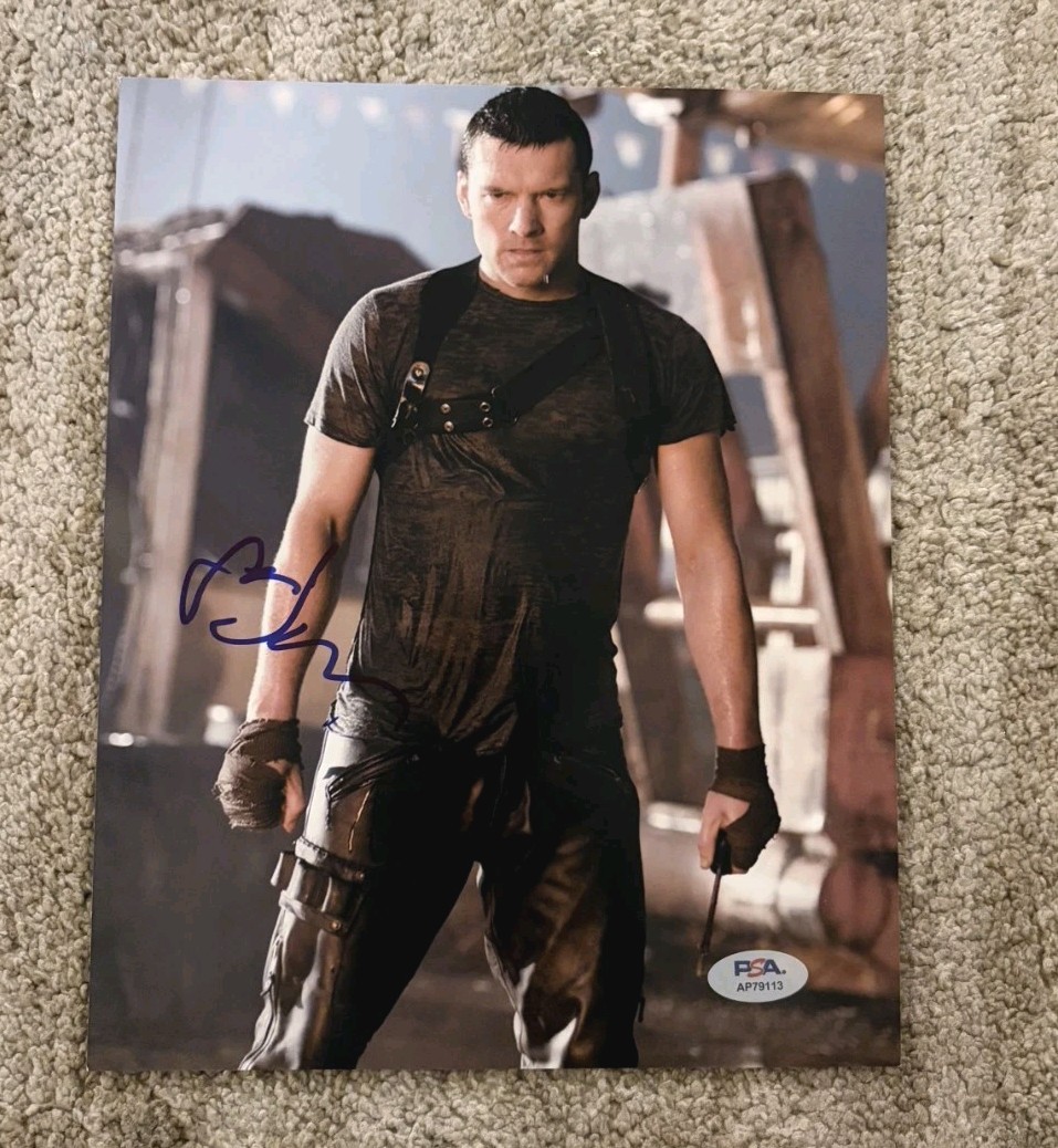 SAM WORTHINGTON SIGNED 8X10 PHOTO CLASH OF THE TITANS PSA/DNA AUTHENTICATED WOW