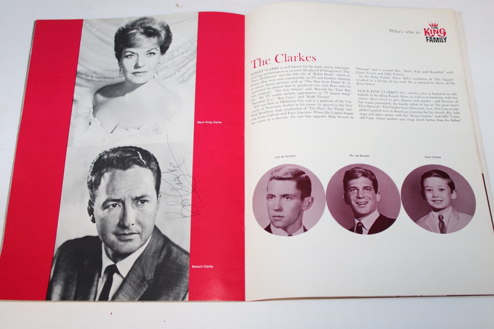 The King Family Sow signed auto program, by 10+, Robert Clarke, uncertified