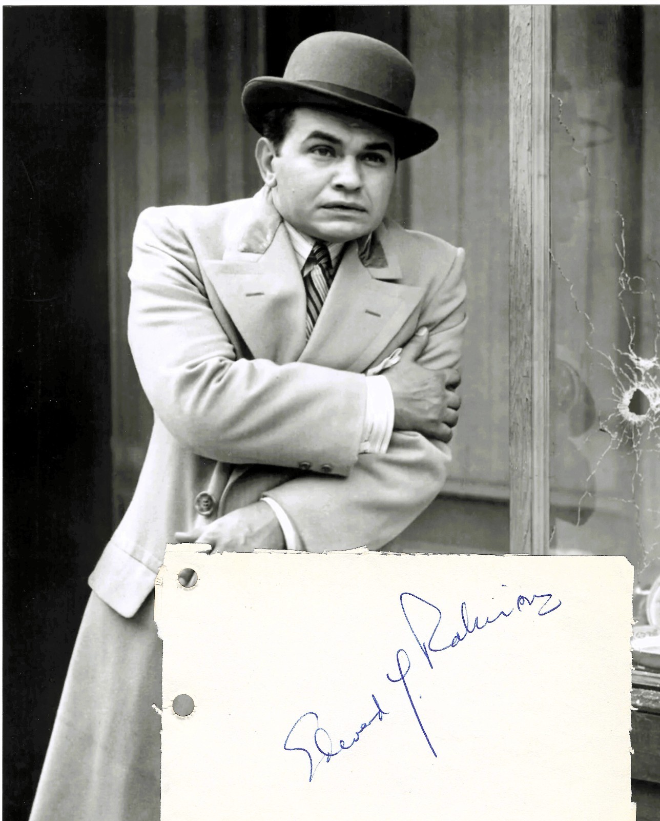 Edward G. Robinson signature cut with 8×12 photo with COA … LITTLE CAESAR
