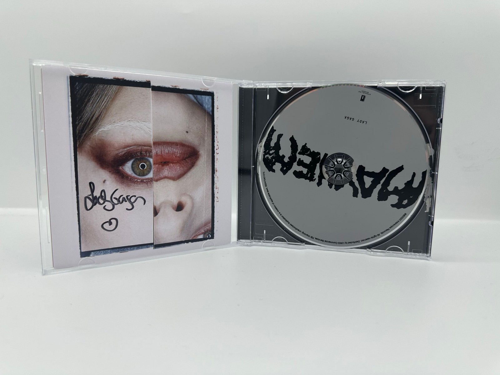 Lady Gaga Mayhem Store Exclusive CD Album w/ SIGNED Art Card Insert Autograph