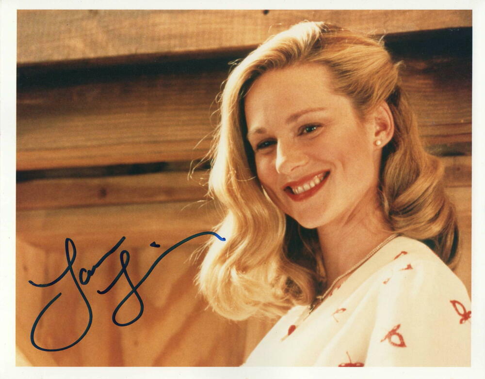 LAURA LINNEY SIGNED AUTOGRAPH 8X10 PHOTO – LOVE ACTUALLY, MYSTIC RIVER, OZARK