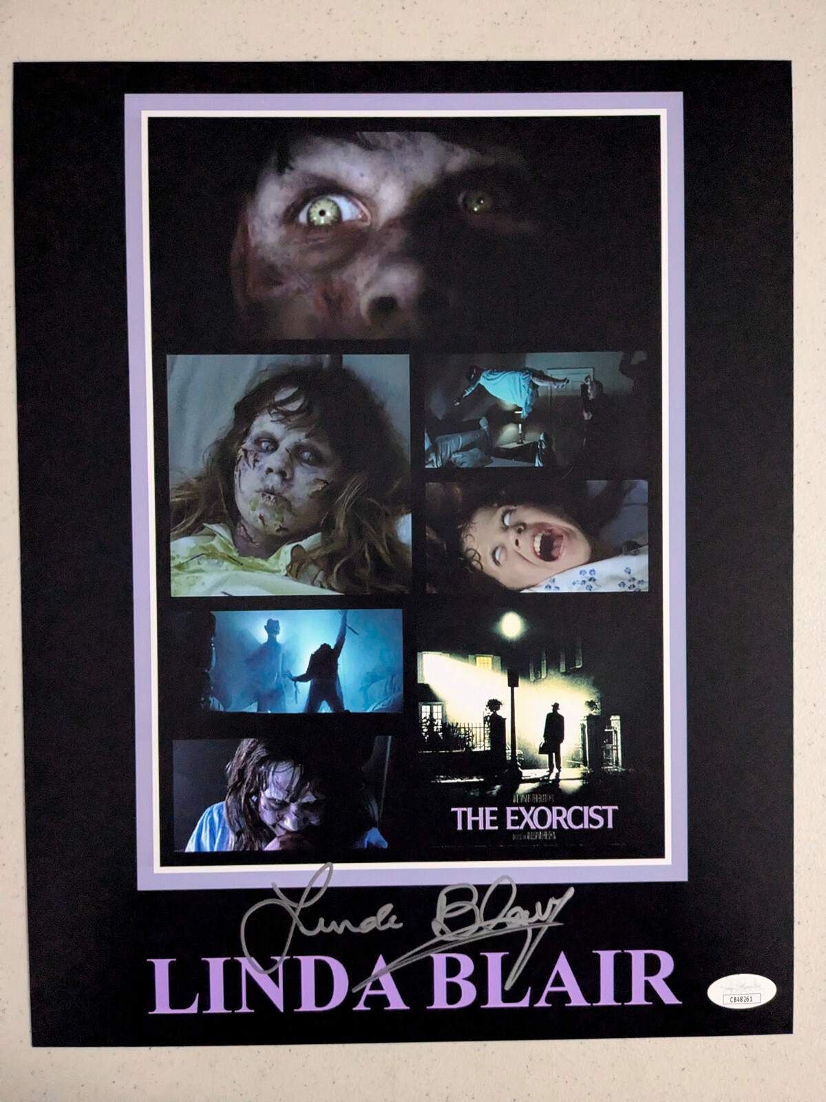 LINDA BLAIR Signed The EXORCIST 11×14 PHOTO Regan Autograph HORROR JSA COA C