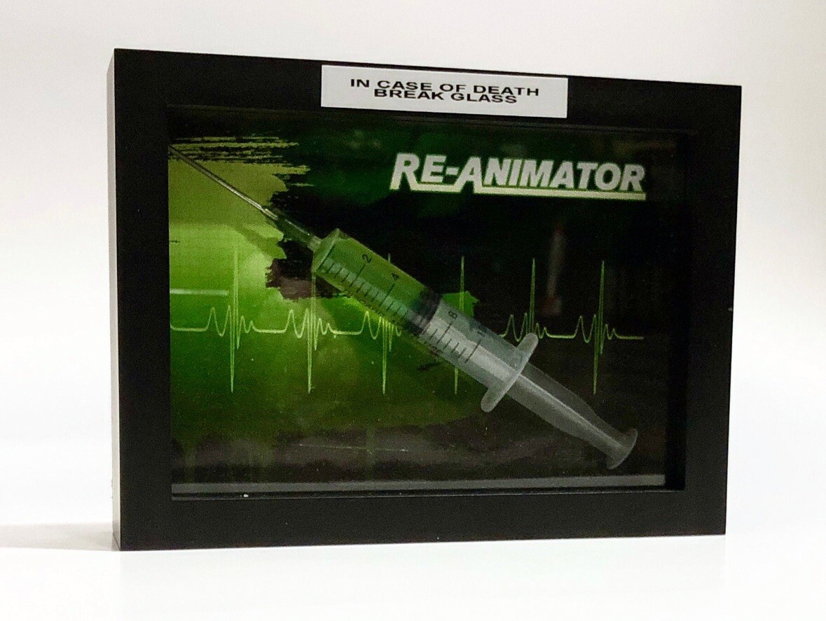 Re-Animator Prop Replica Reagent Syringe Shadowbox